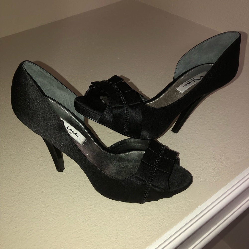 Brand new black Nina formal shoes - Picture 2 of 3